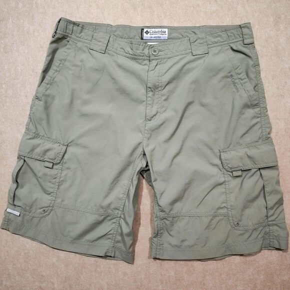 Columbia Sportswear Titanium Cargo Shorts Mens #4 - Picture 1 of 9